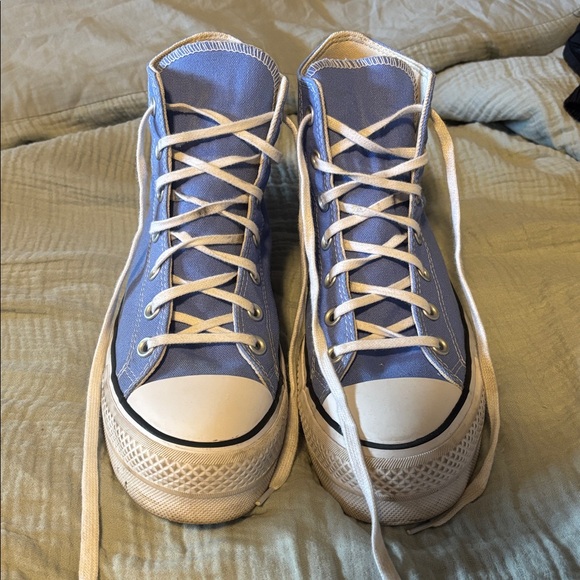 Converse Women's Blue and White Platform Sneakers - Picture 1 of 4